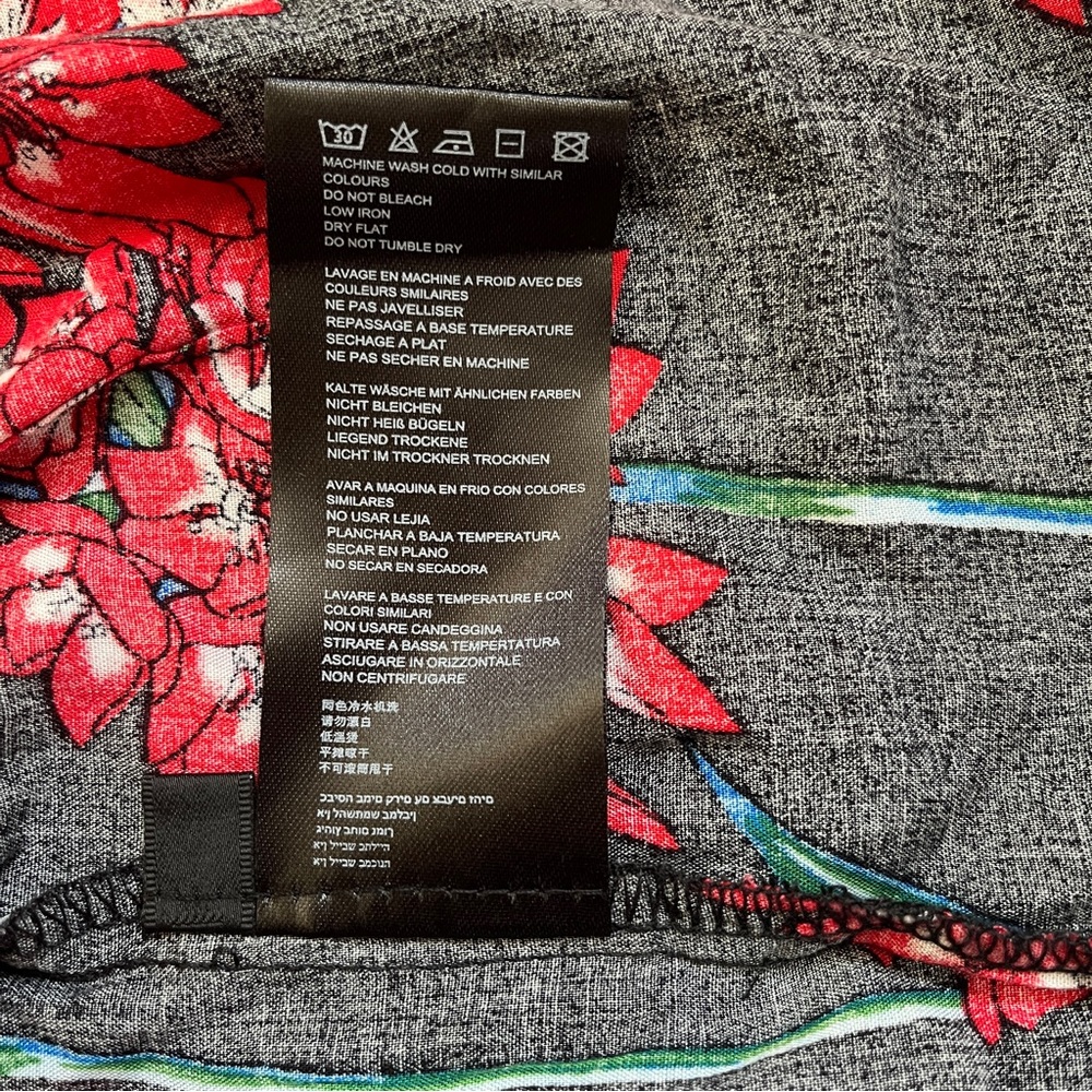 NWT ASOS Religion Revere Black Collar Button Down Shirt w/ Red Floral Print - Picture 11 of 16